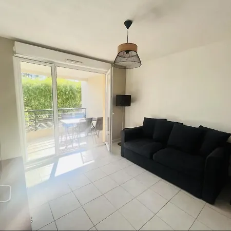 L’AZUREENNE - 2/4 Pers Cosy, spacieux avec piscine La Seyne-sur-Mer Extérieur photo